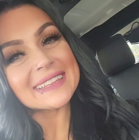 Meet your Posher, Jo - Picture 2 of 2